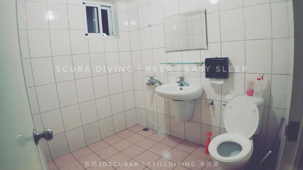 氮醉潛水酒吧旅宿joscubar Diving Hostel Xiaoliuqiu Eksteriør billede